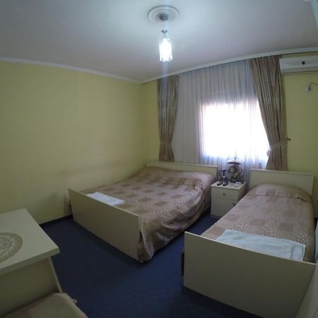 Hotel 3A Тирана Екстериор снимка