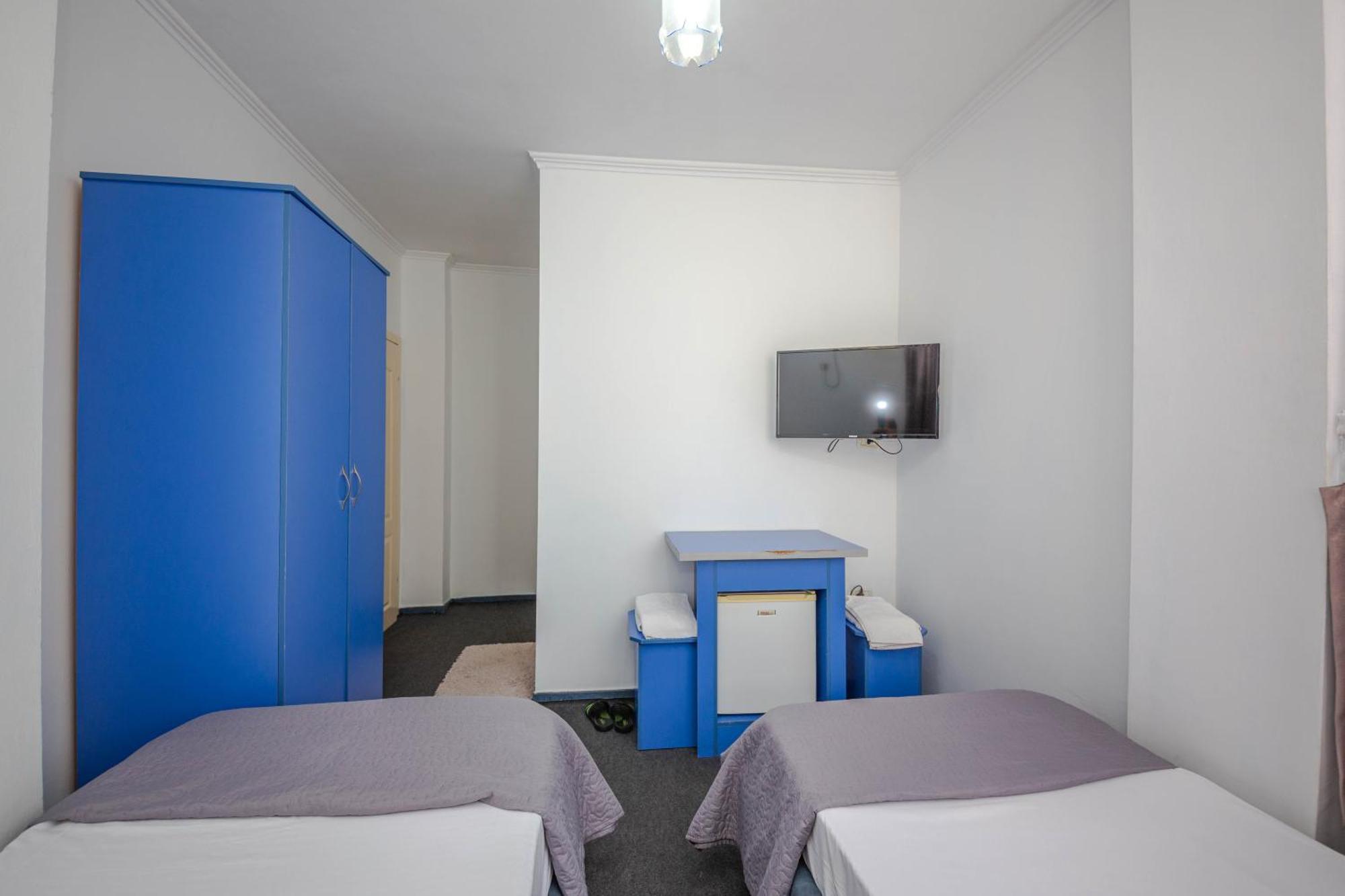 Hotel 3A Тирана Екстериор снимка